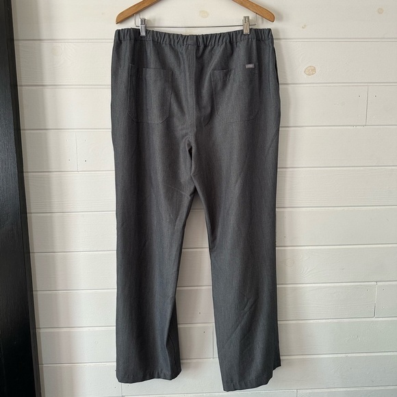 Figs Pisco Basic Scrub Straight Leg Pants in Graphite 4 Pockets Anti-Wrinkle XL - Picture 10 of 12